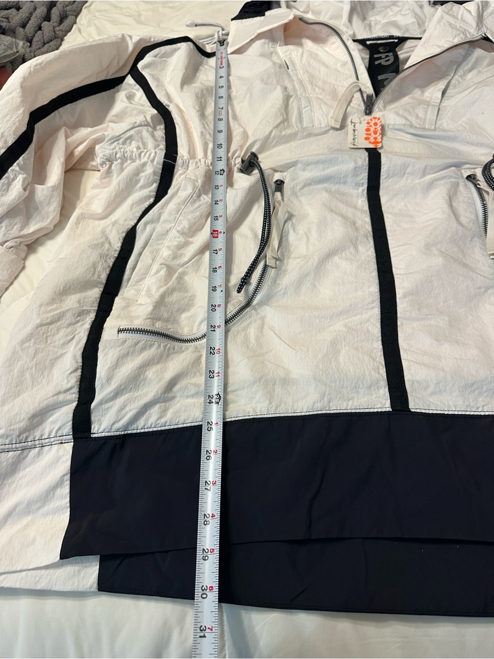 FP Movement by Free People Peace Out Backpack Parachute Parka - NWT - Size M/L - Picture 12 of 12